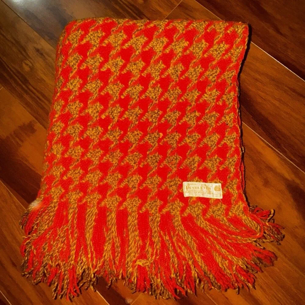 Vintage 60s 70s Pendleton Wool Houndstooth Fringed Throw Blanket Orange 53 x 62